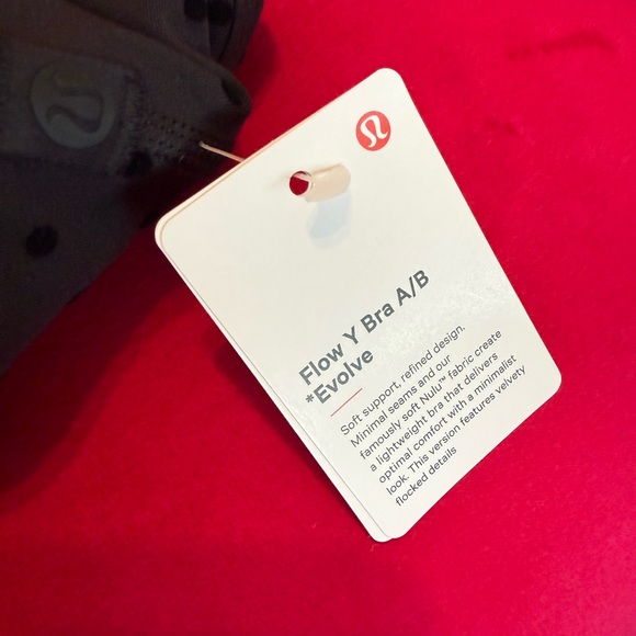 XS new with tags lululemon yoga bra - Picture 3 of 9